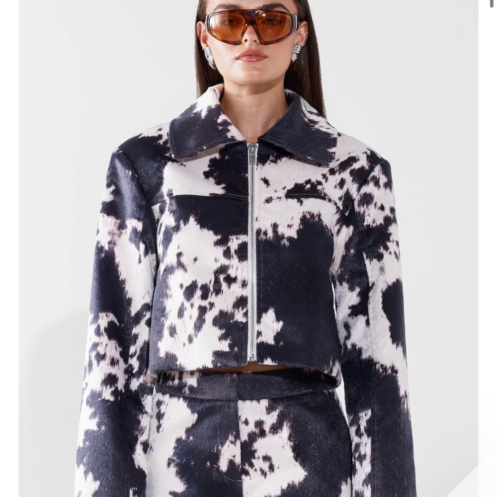 By.Dyln HESLA JACKET COW